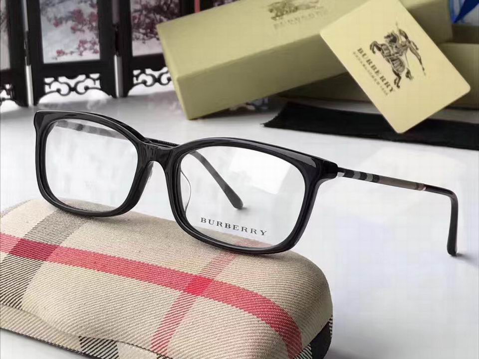 Burberry Sunglasses AAAA-348