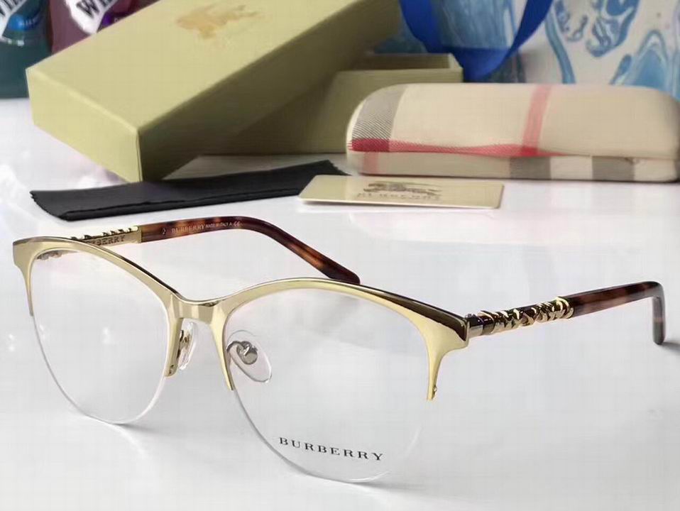 Burberry Sunglasses AAAA-357