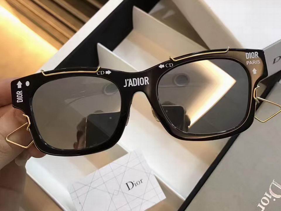 Dior Sunglasses AAAA-1321