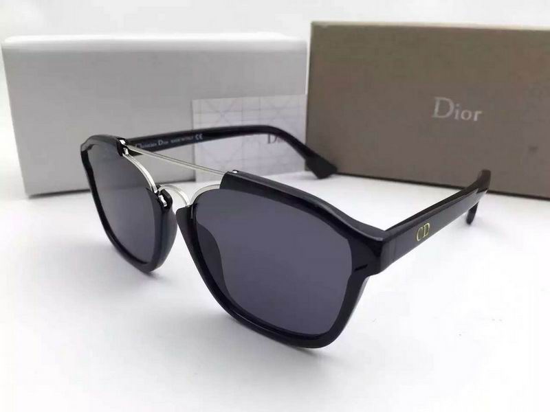 Dior Sunglasses AAAA-1452