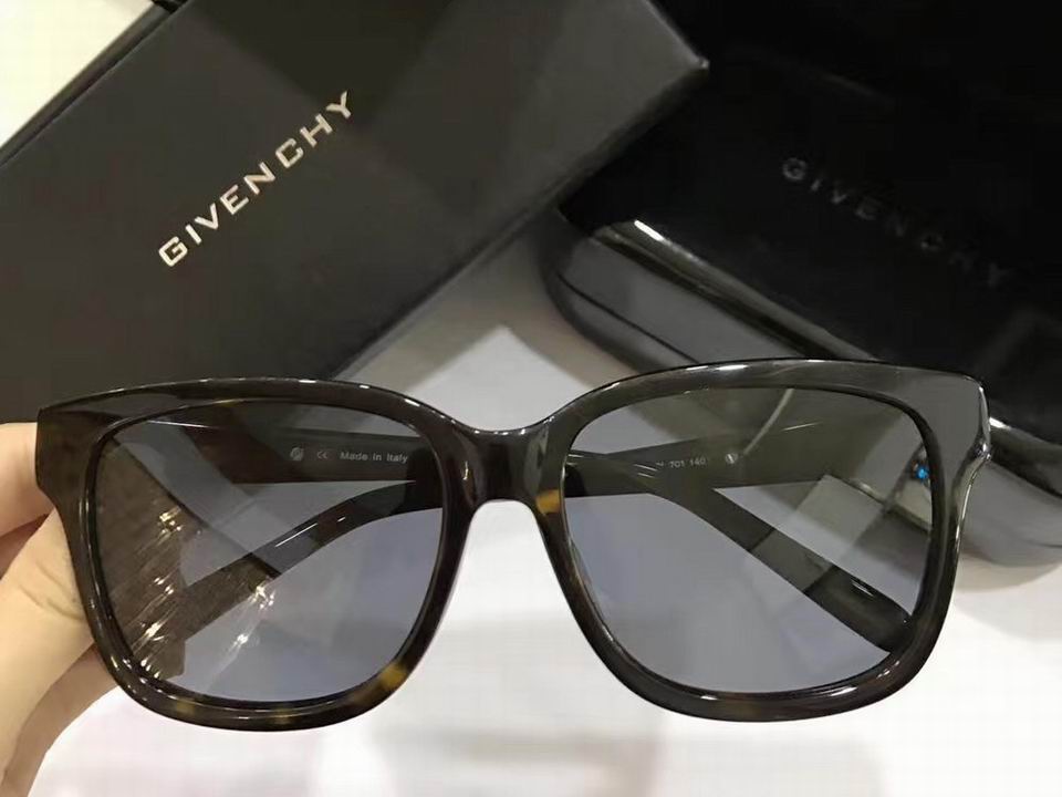 GIVENCHY Sunglasses AAAA-076