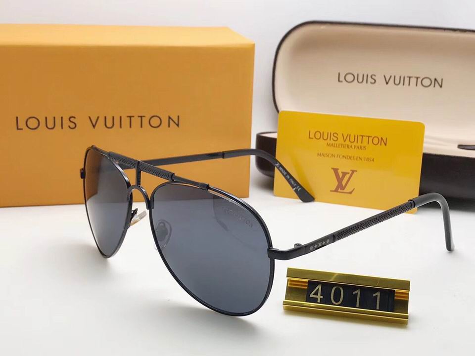 LV Sunglasses AAA-008