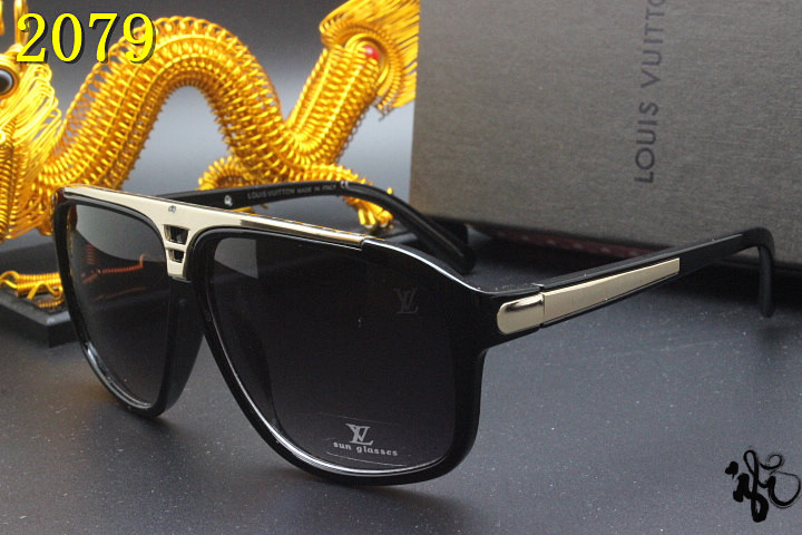 LV Sunglasses AAA-046