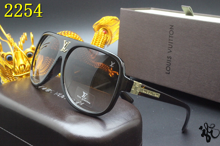 LV Sunglasses AAA-057