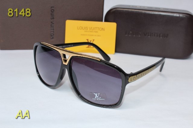 LV Sunglasses AAA-122