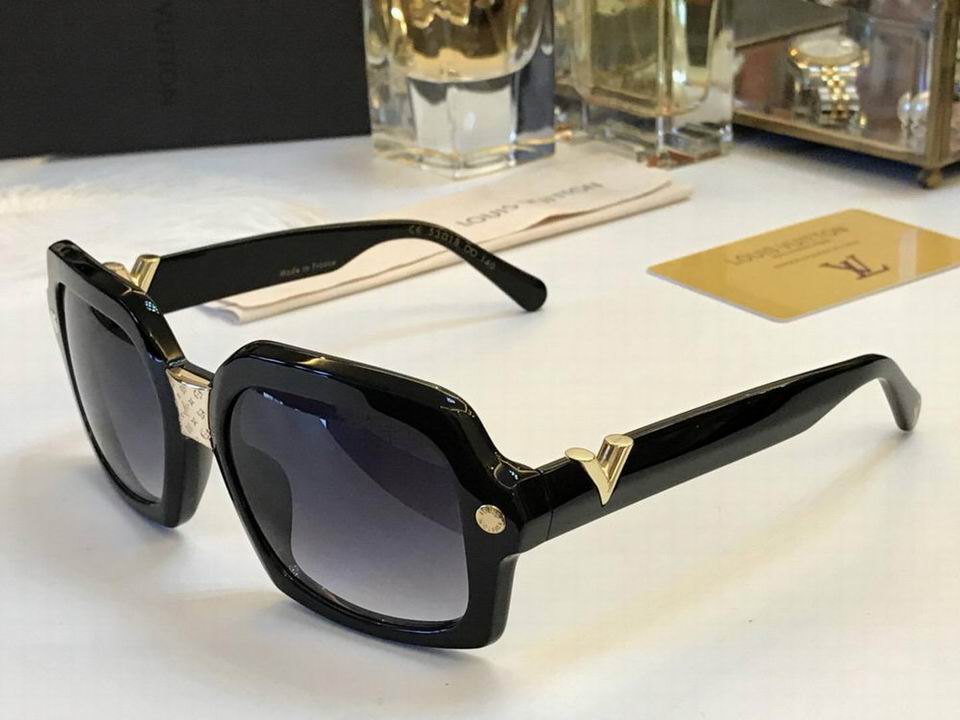 LV Sunglasses AAAA-1000