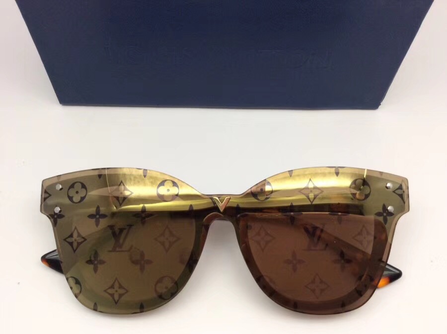 LV Sunglasses AAAA-719