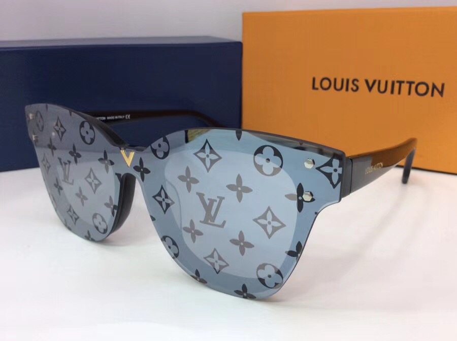 LV Sunglasses AAAA-720