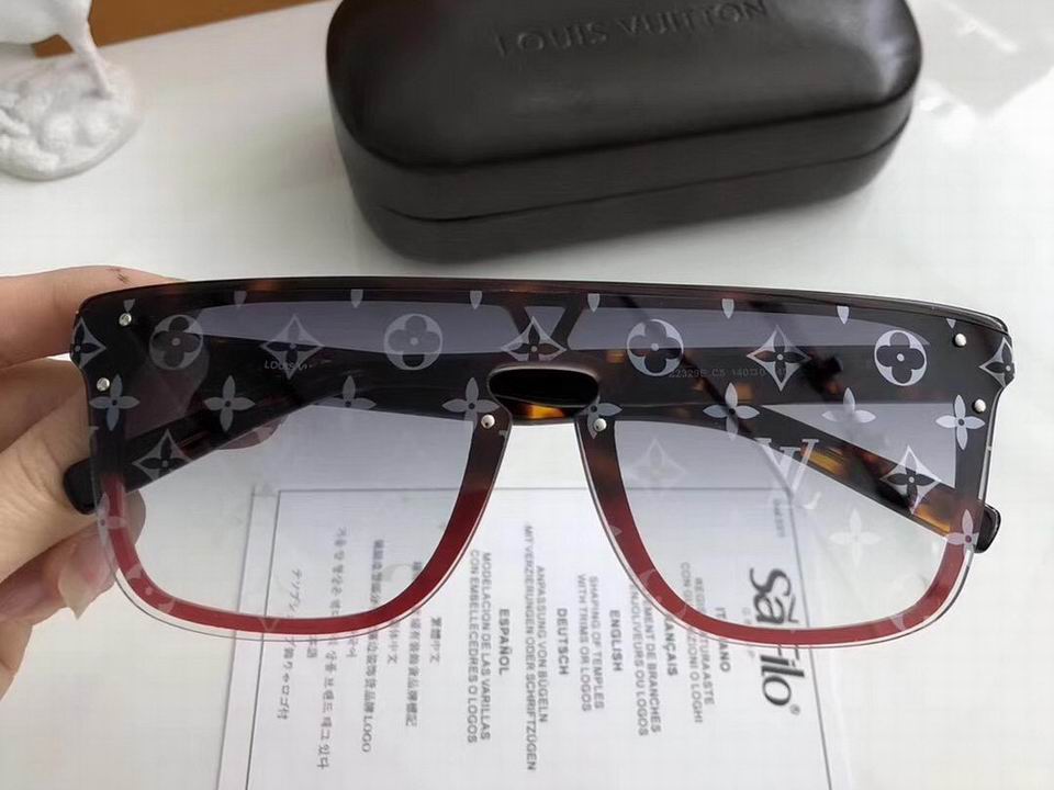 LV Sunglasses AAAA-727