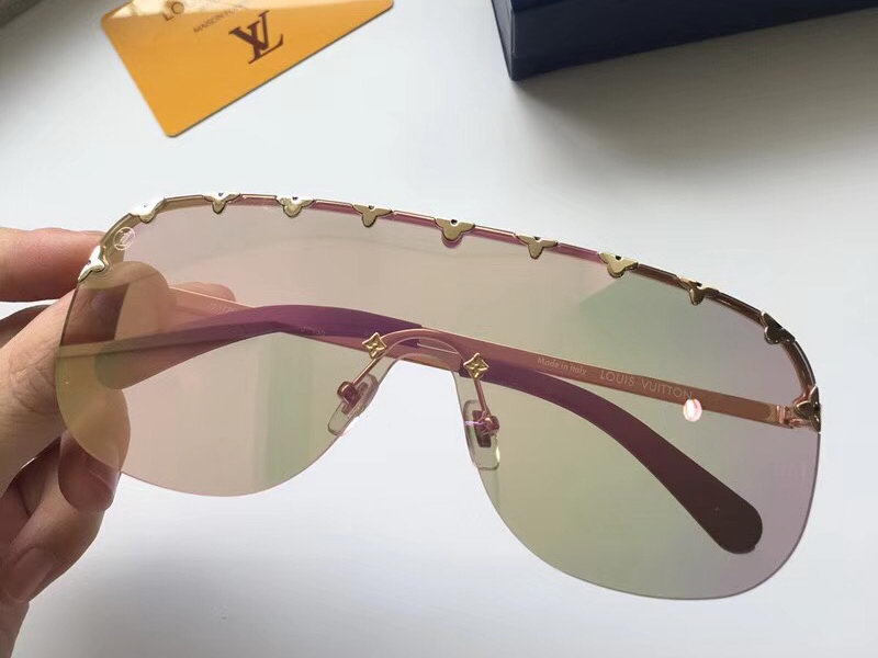 LV Sunglasses AAAA-753