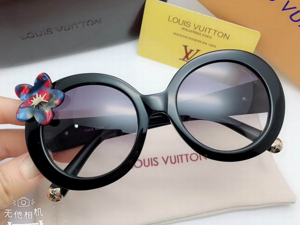 LV Sunglasses AAAA-767