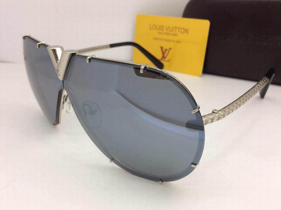 LV Sunglasses AAAA-844