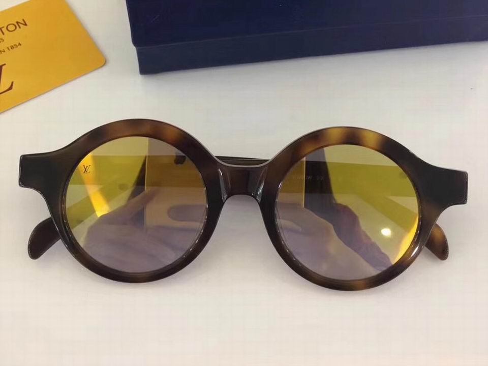 LV Sunglasses AAAA-899