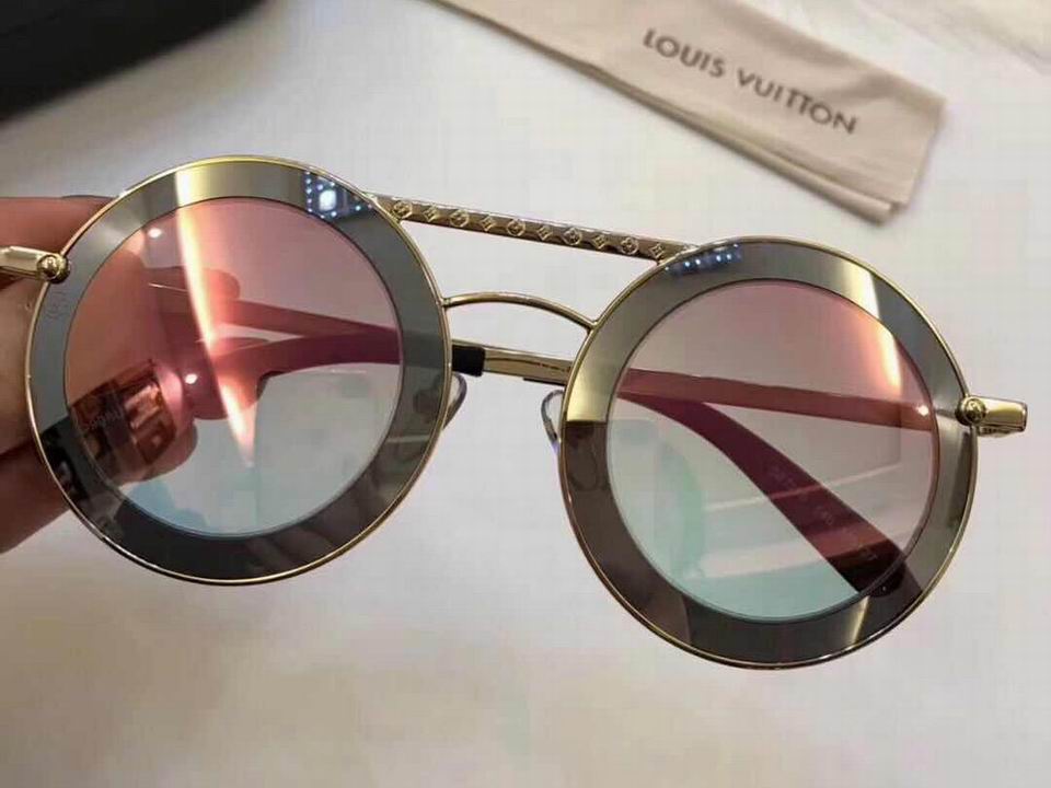 LV Sunglasses AAAA-922