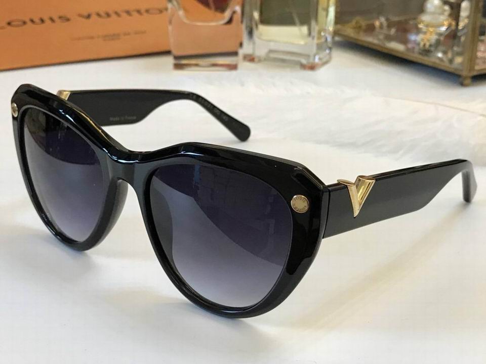 LV Sunglasses AAAA-991