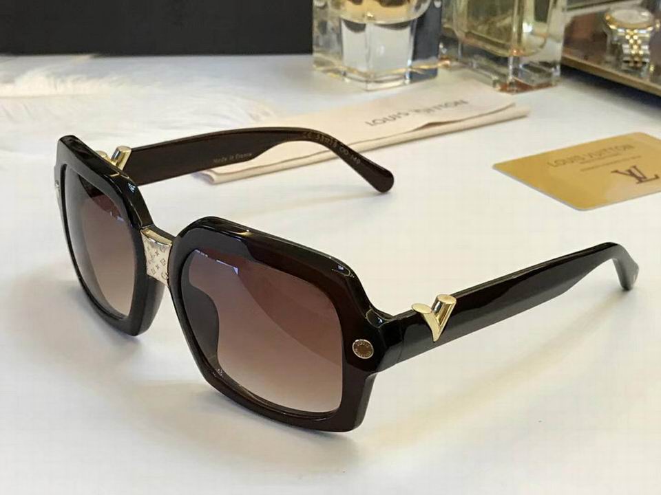 LV Sunglasses AAAA-996