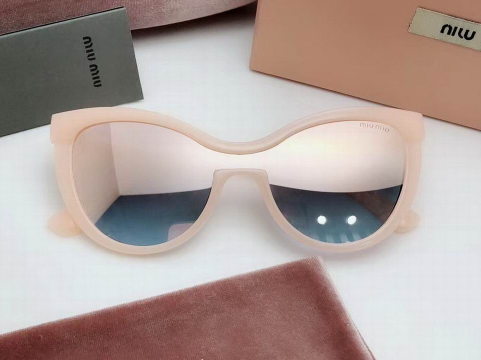 Miu Miu Sunglasses AAAA-422