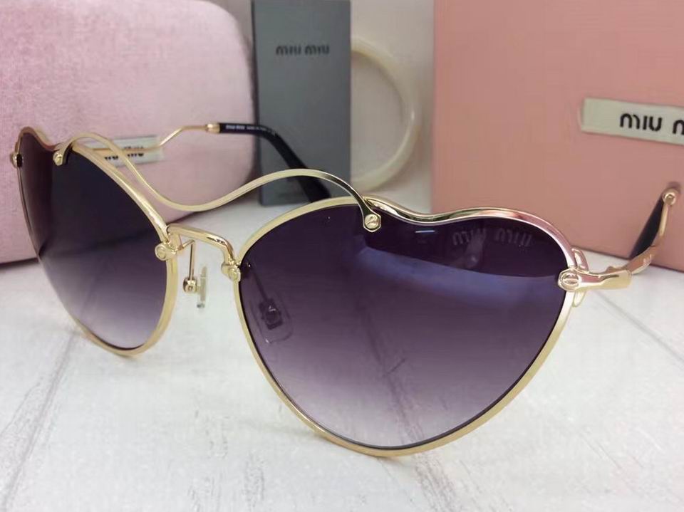 Miu Miu Sunglasses AAAA-448