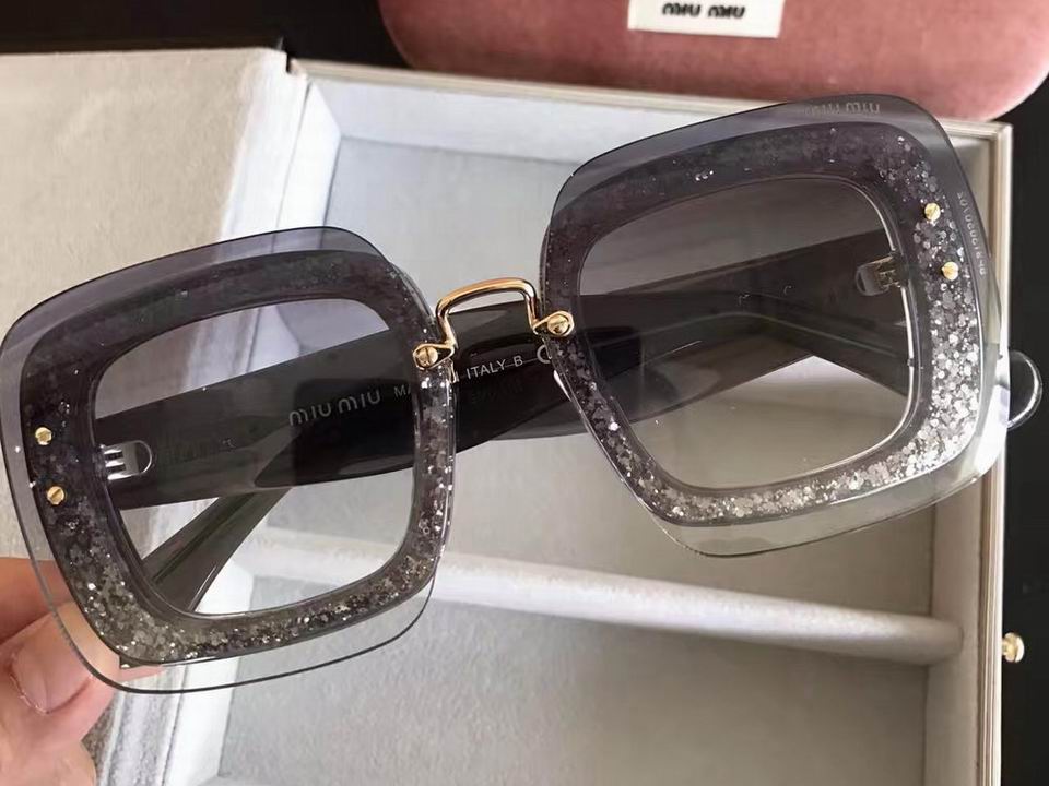 Miu Miu Sunglasses AAAA-458