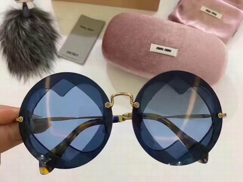 Miu Miu Sunglasses AAAA-505