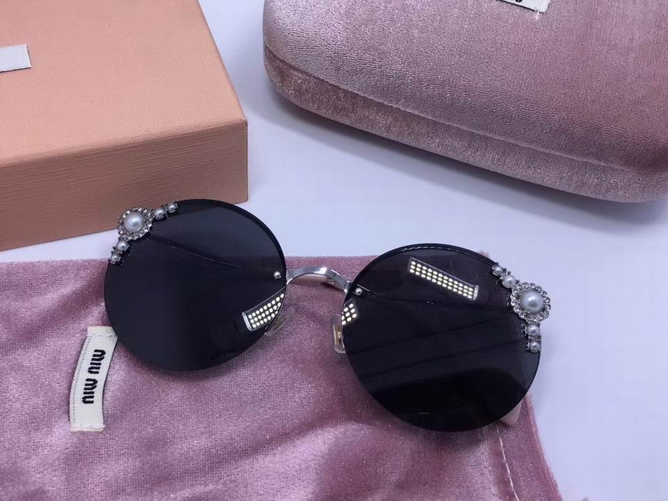 Miu Miu Sunglasses AAAA-579