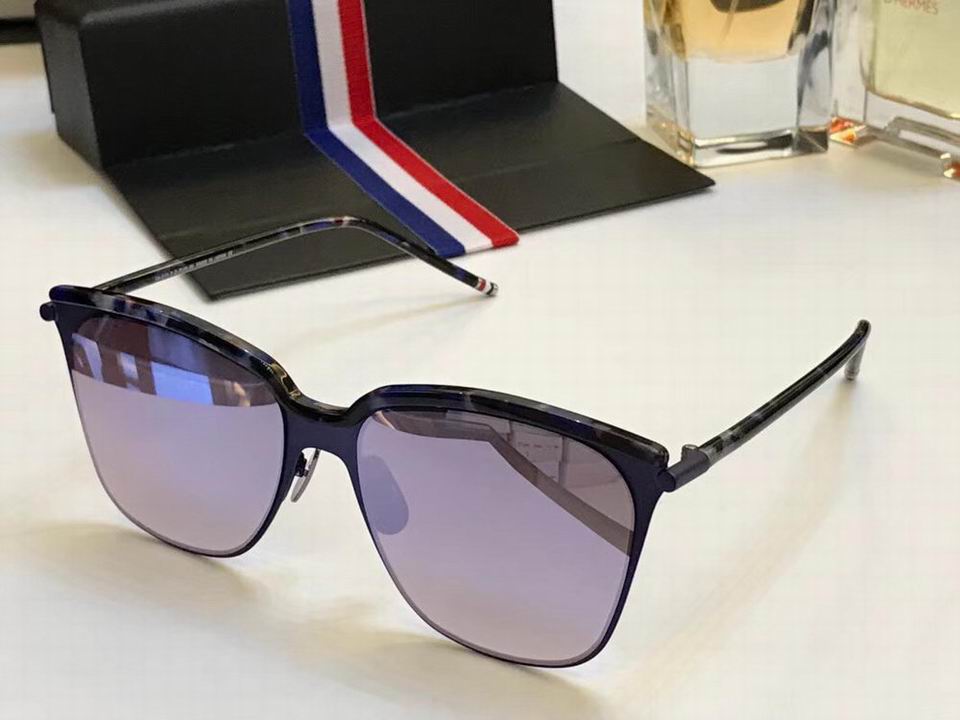 V Sunglasses AAAA-157