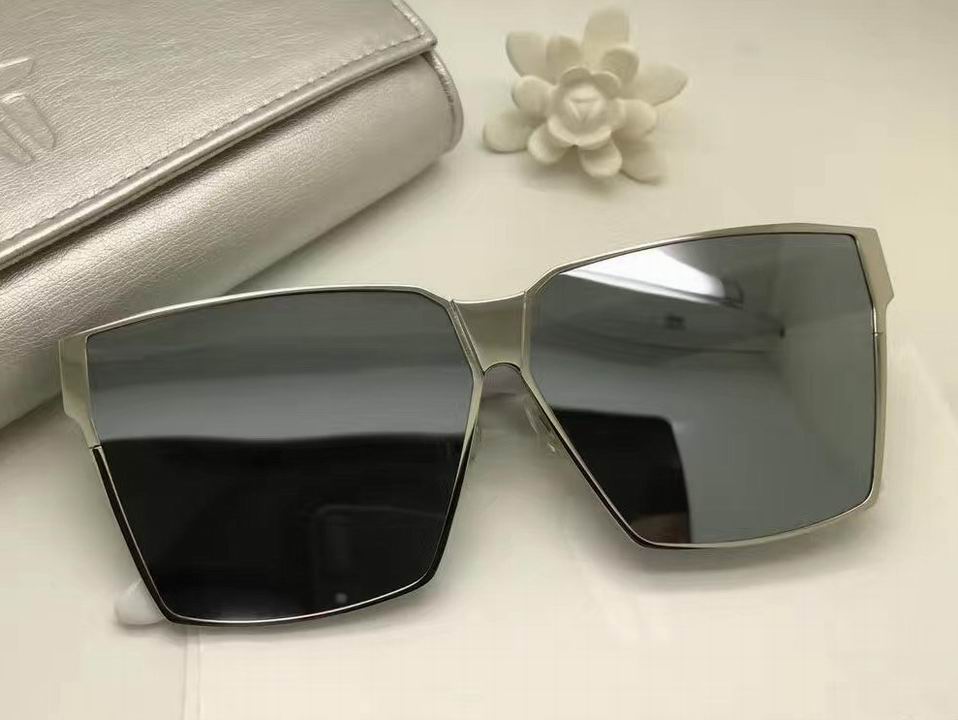 V Sunglasses AAAA-357