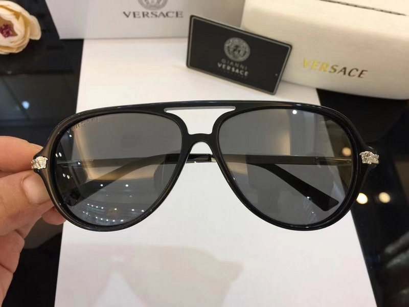 V Sunglasses AAAA-014