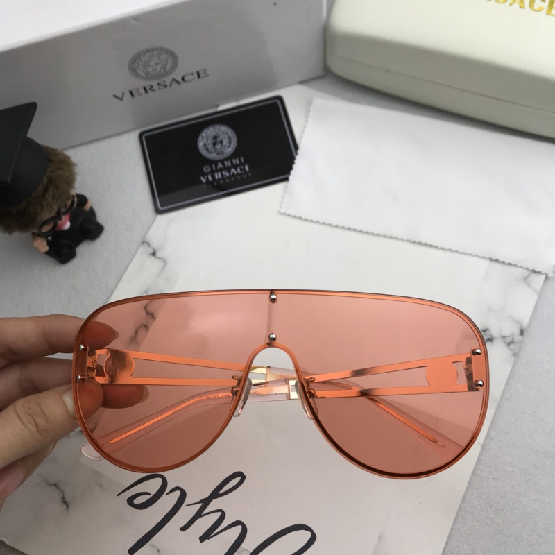 V Sunglasses AAAA-023