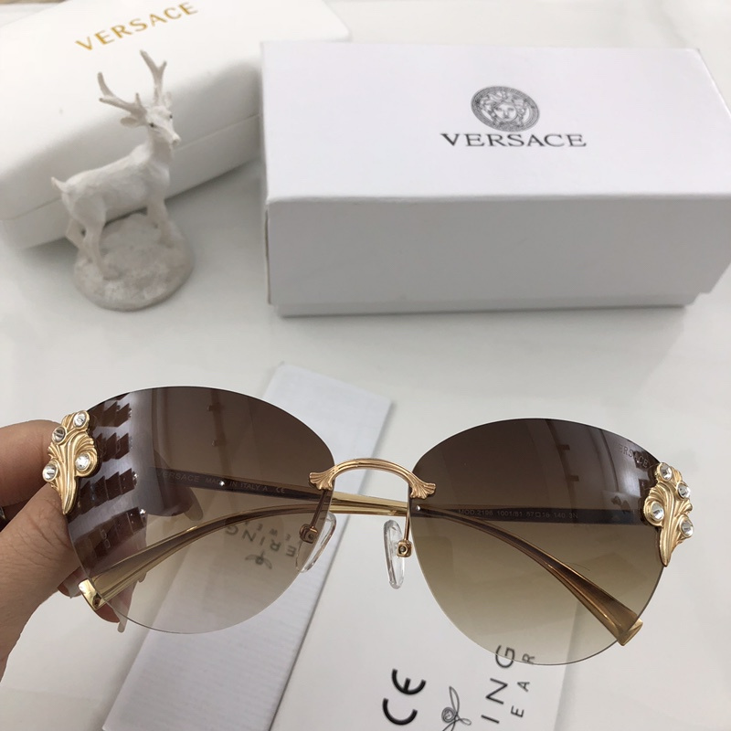 V Sunglasses AAAA-044