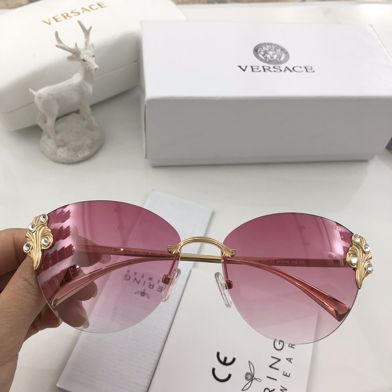 V Sunglasses AAAA-045