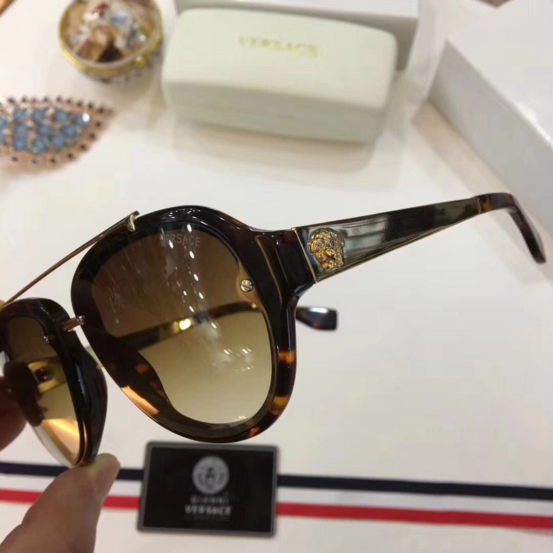 V Sunglasses AAAA-050