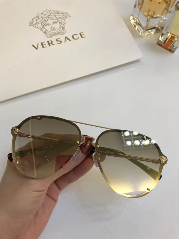 V Sunglasses AAAA-061