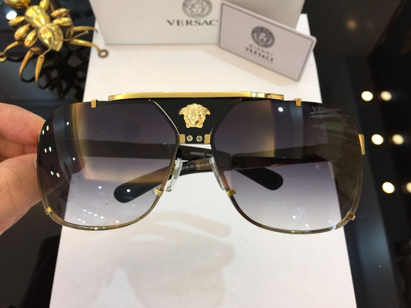 V Sunglasses AAAA-080