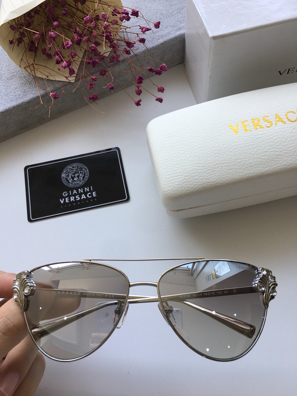 V Sunglasses AAAA-086