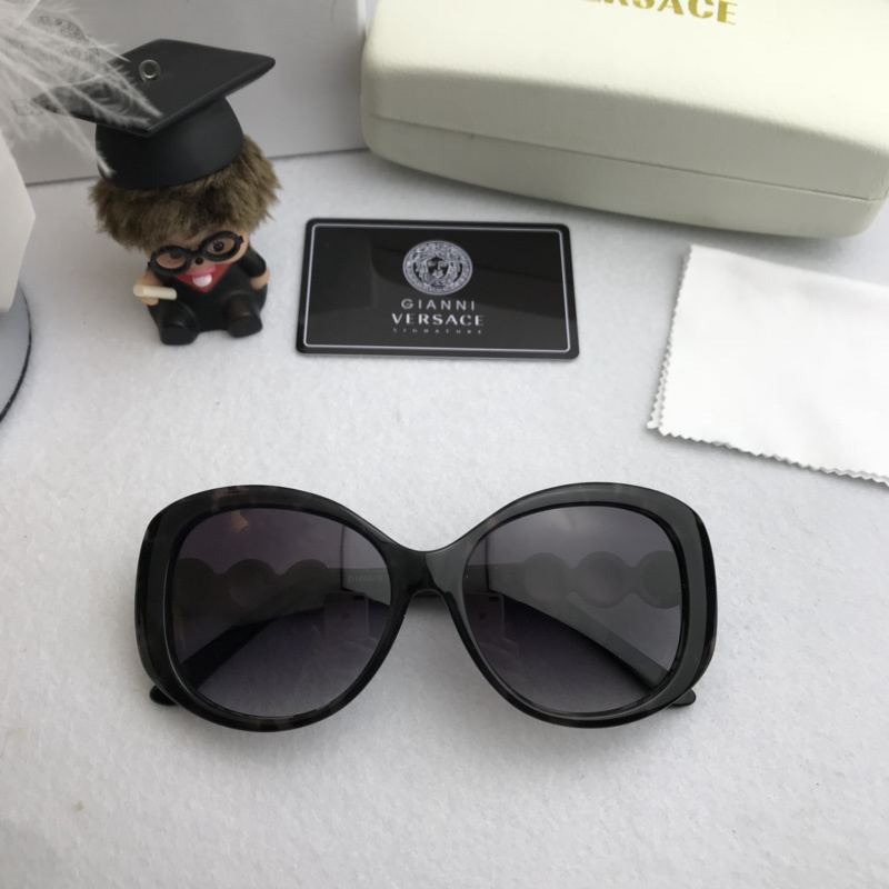 V Sunglasses AAAA-104