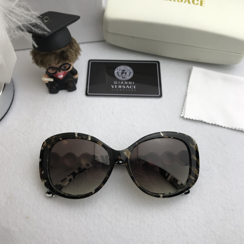 V Sunglasses AAAA-105