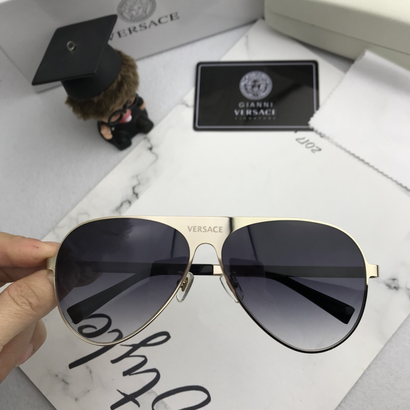 V Sunglasses AAAA-111