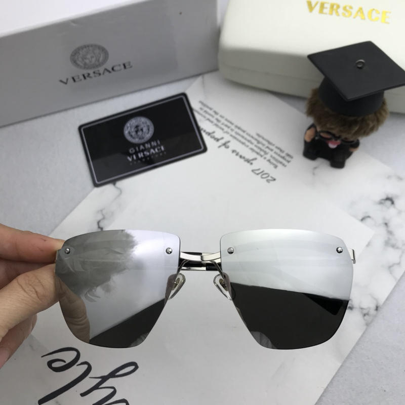 V Sunglasses AAAA-114