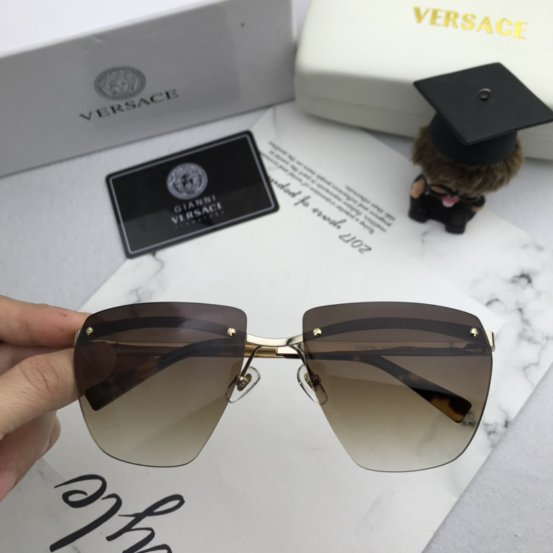 V Sunglasses AAAA-115