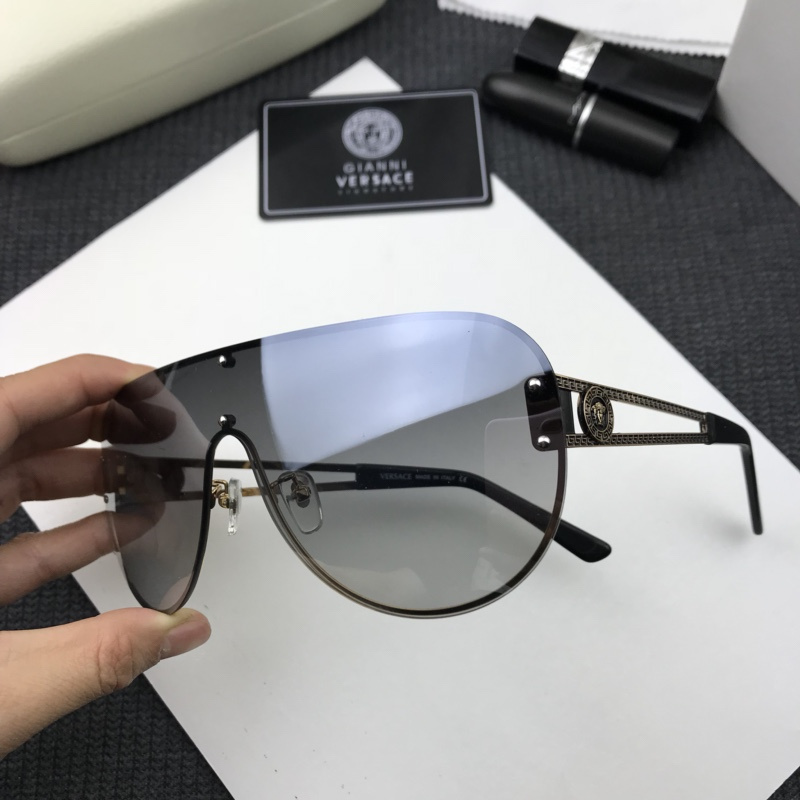 V Sunglasses AAAA-121