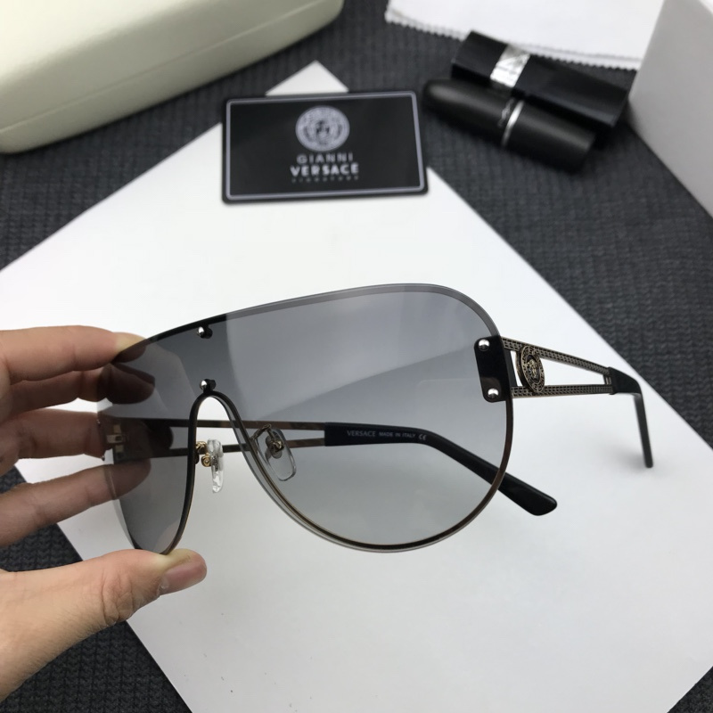 V Sunglasses AAAA-122