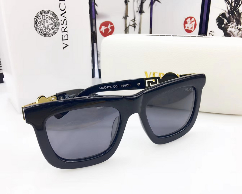 V Sunglasses AAAA-159