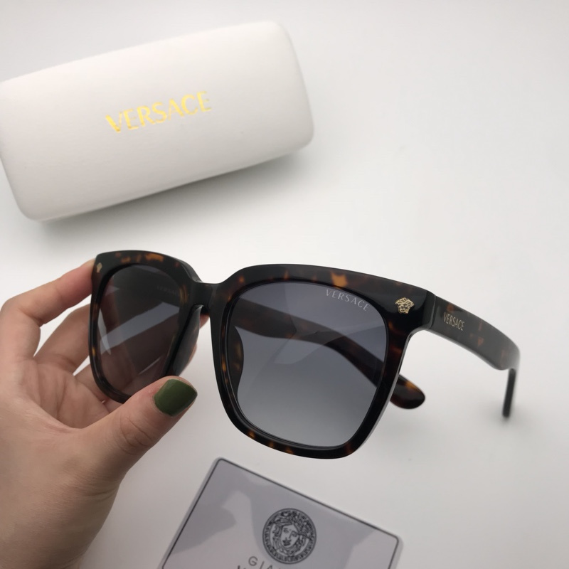 V Sunglasses AAAA-179