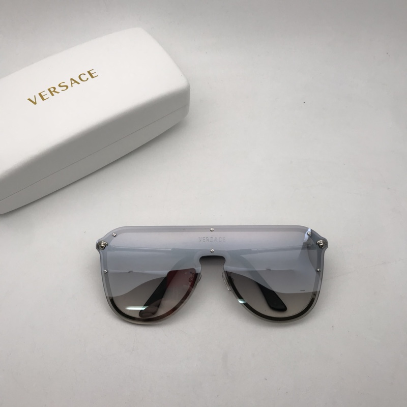 V Sunglasses AAAA-206