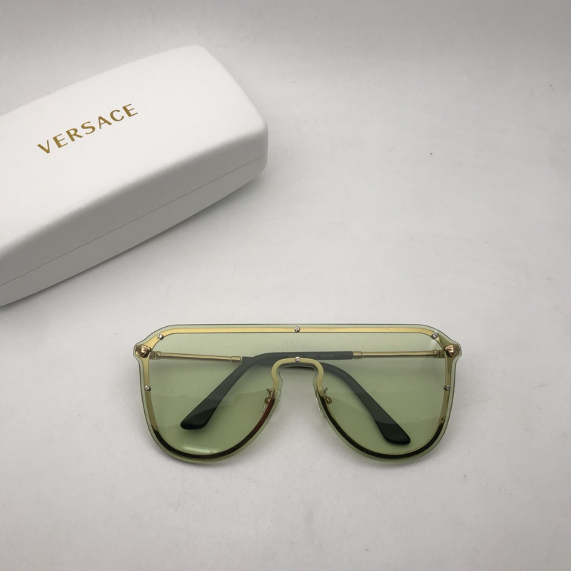 V Sunglasses AAAA-207