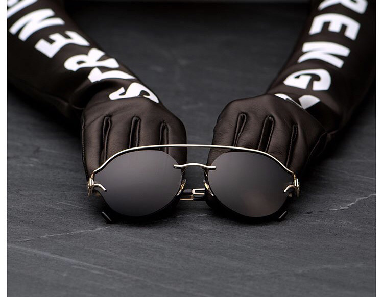 V Sunglasses AAAA-209