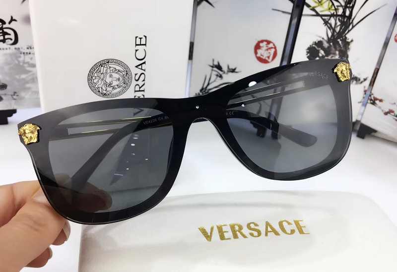 V Sunglasses AAAA-268