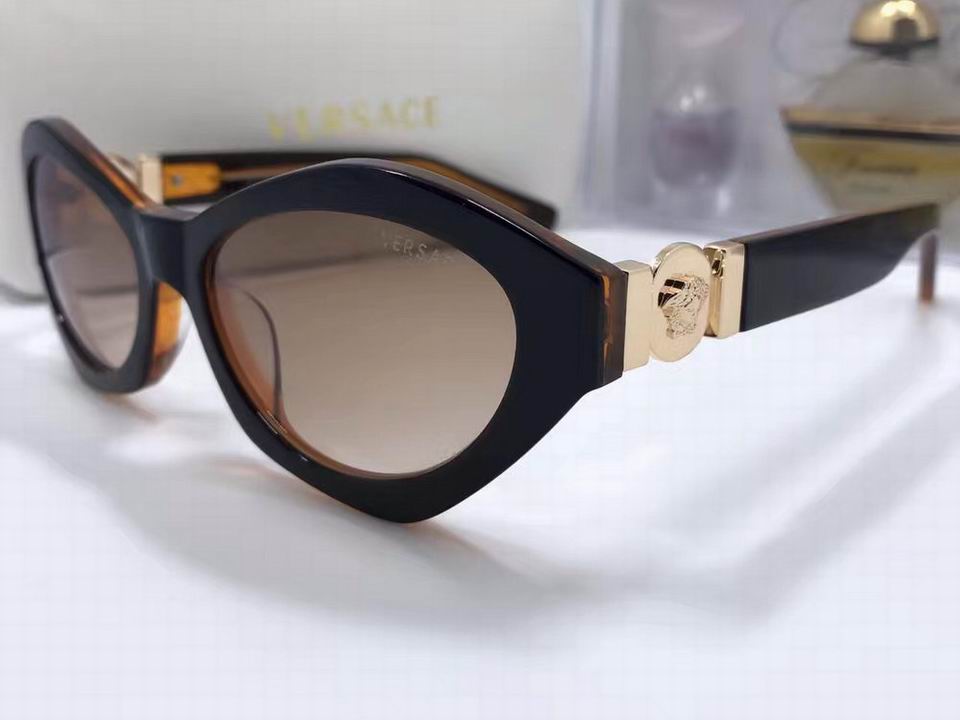 V Sunglasses AAAA-367