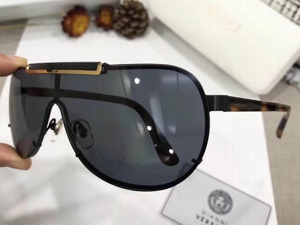 V Sunglasses AAAA-446